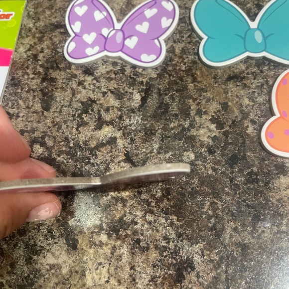 Minnie Mouse party supplies. 9pc set - Picture 3 of 10